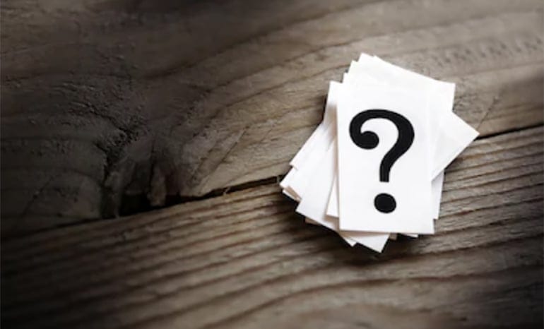 Experts Weigh in on Different Pallet Material