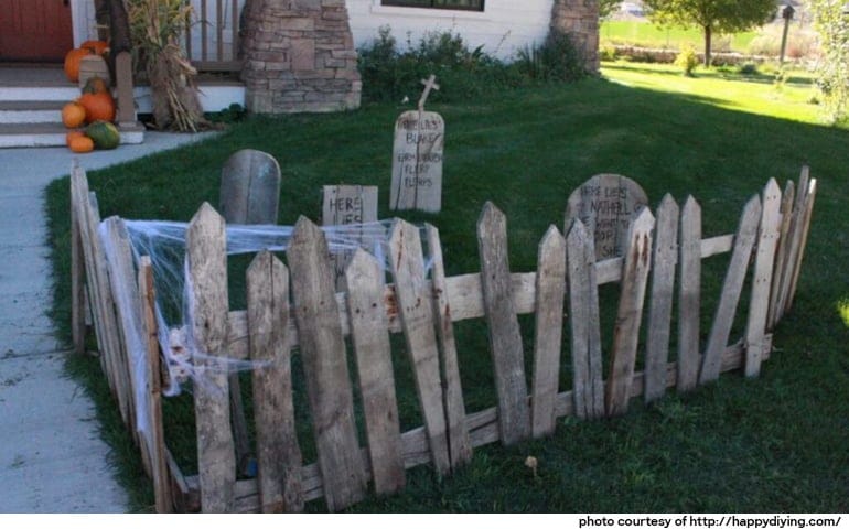 Where to Find Pallets for Halloween Decorations