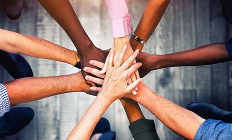 Rose Pallet Receives John Deere Supplier Diversity Award