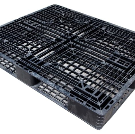 black plastic pallet
